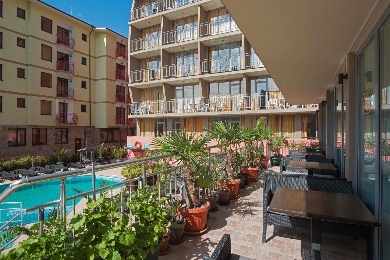 Tia Maria Hotel Sunny Beach Exterior foto